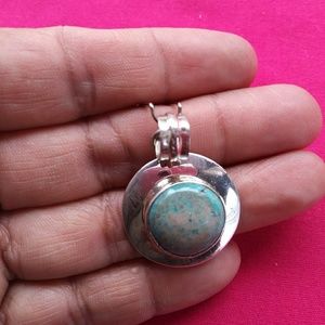 .925 Sterling Silver Pendant